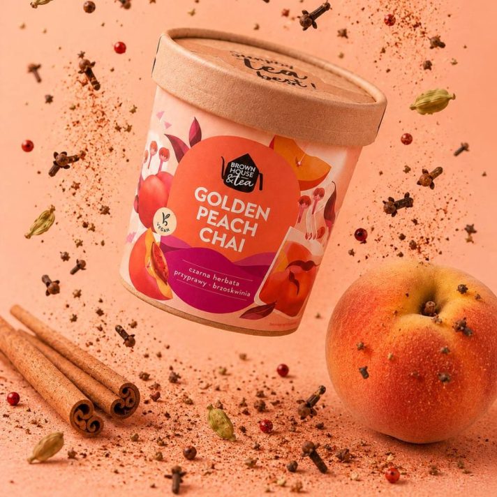 GOLDEN PEACH CHAI – czarna herbata z brzoskwinią